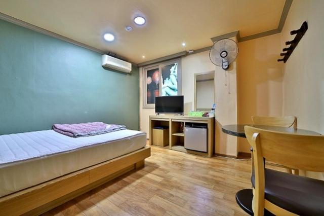 Daegu Bisan-Dong Villa Motel Room photo