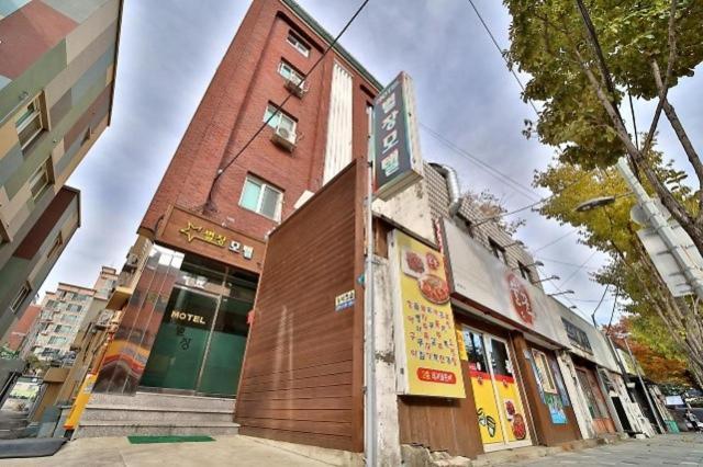 Daegu Bisan-Dong Villa Motel Exterior photo